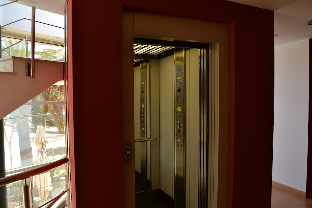 Hotel El Cruce Moraleda Moraleda De Zafayona Exteriör bild