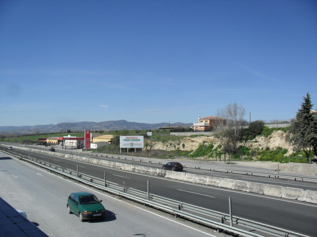 Hotel El Cruce Moraleda Moraleda De Zafayona Exteriör bild